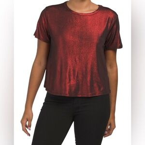 Kim & Cami | NWOT Women’s Scoop Neck Metallic Red Blouse